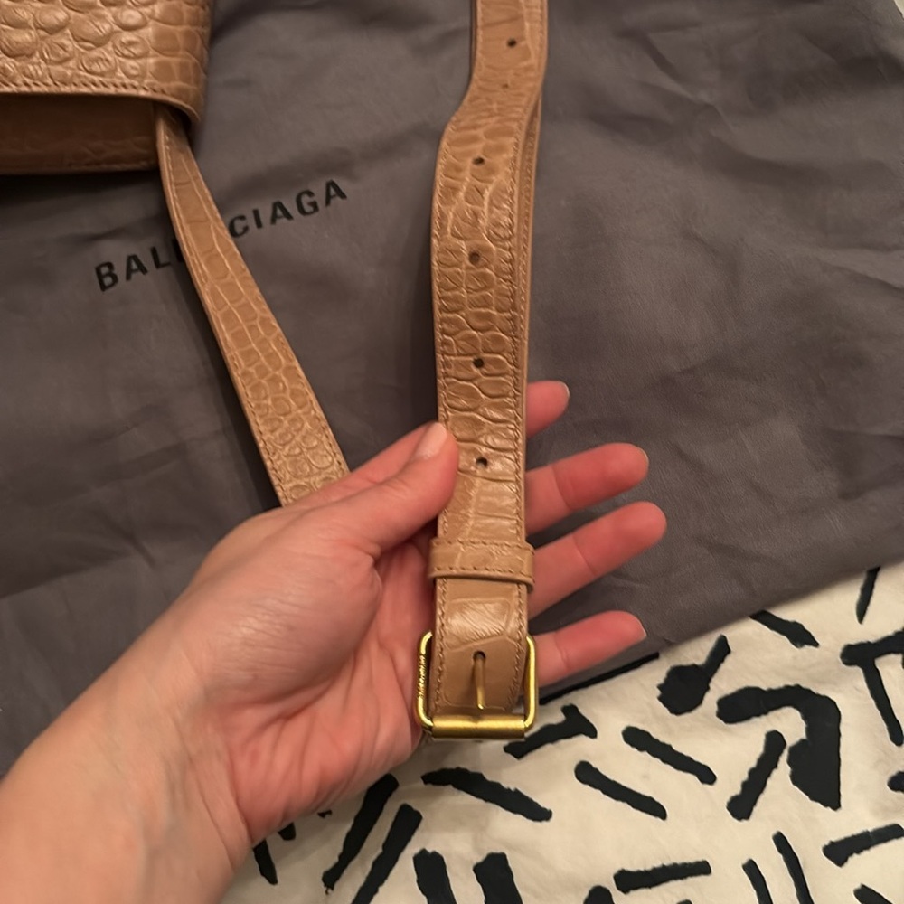 PRICE DROP! EUC Balenciaga XS Downtown Croc-Embossed Bag - Picture 8 of 9